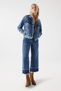 WEITE DENIM-JACKE