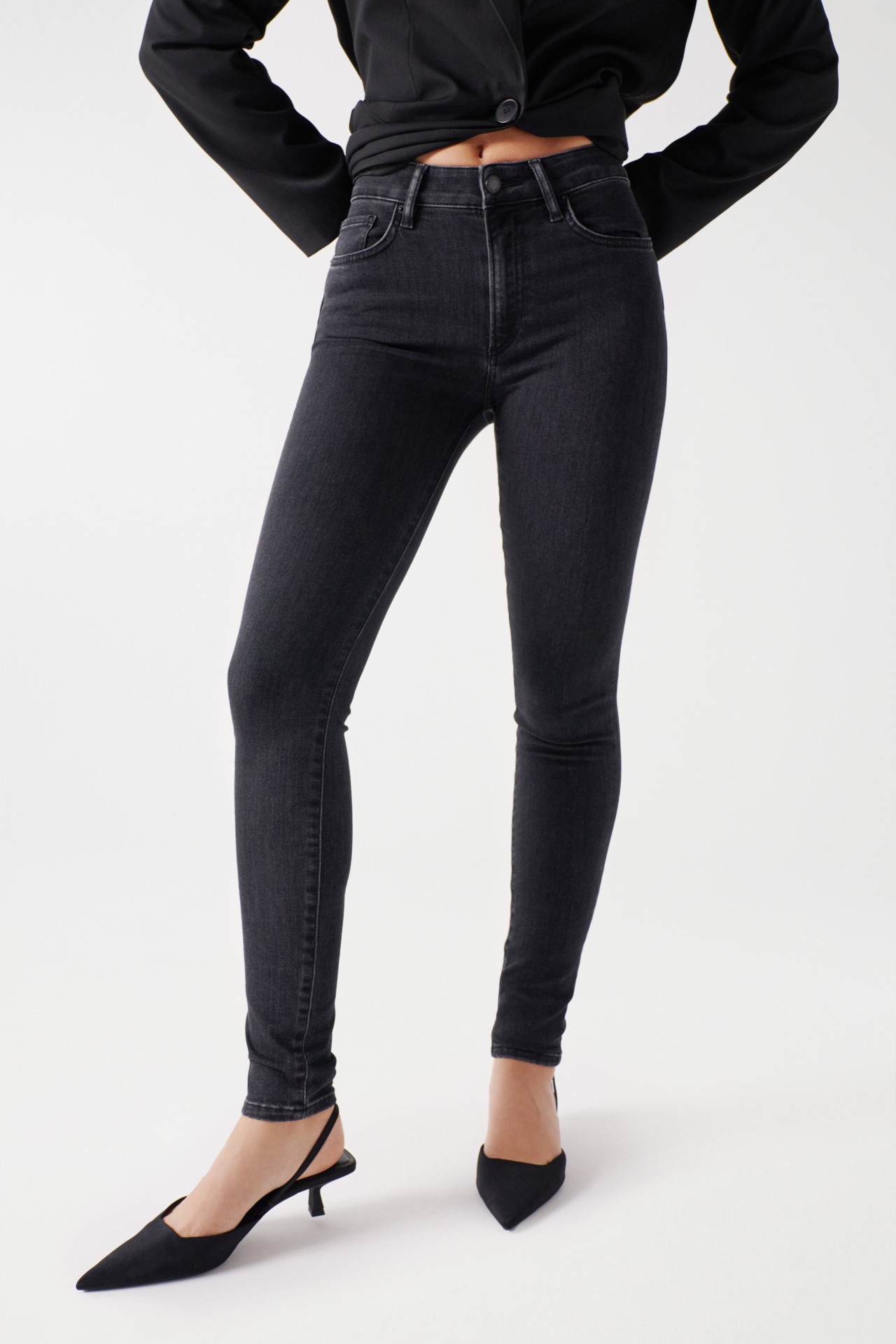 PUSH UP DESTINY SKINNY JEANS