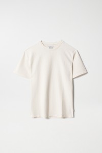 TEXTURED T-SHIRT