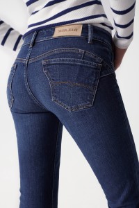 CROPPED WONDER PUSH UP-JEANS, SLIM