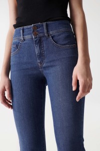 CROPPED SLIM SECRET PUSH IN JEANS