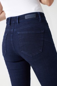 FAITH PUSH IN-JEANS MIT FRONTNAHT