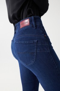 JEANS SECRET PUSH IN LAVAGEM ESCURA