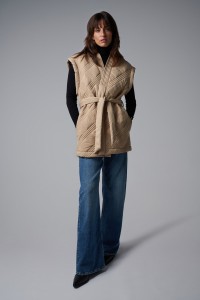 PADDED GILET WITH BELT