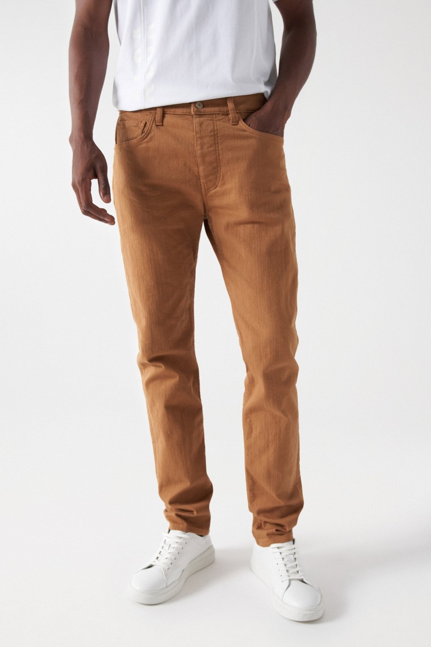 SLIM FIT JEANS