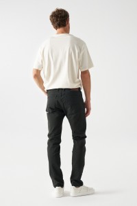 PANTALONES VAQUEROS SLIM FIT