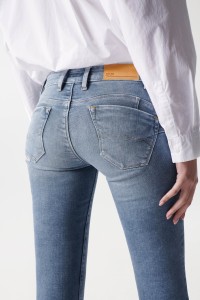 JEANS WONDER PUSH UP SKINNY