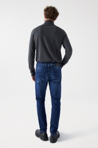 SLIM-JEANS MIT REIVERSCHLUSS AN DER TASCHE