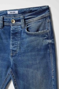 SKINNY JEANS MIT RISSEN UND REIVERSCHLUSS-DETAIL