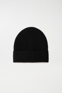 RIB KNIT BEANIE