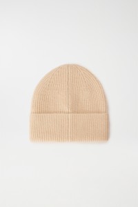 RIB KNIT BEANIE