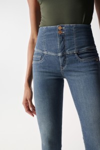 DIVA CROPPED SKINNY JEANS