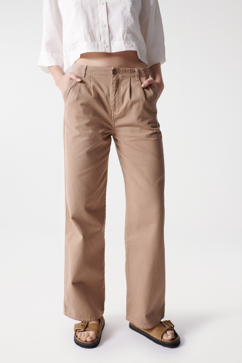 BEIGE STRAIGHT LEG CHINOS