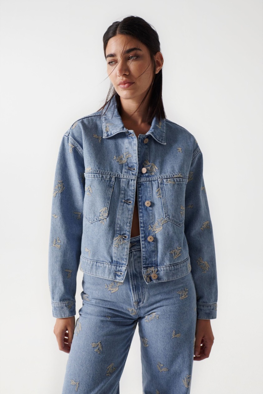 DENIM-JACKE MIT STICKEREI