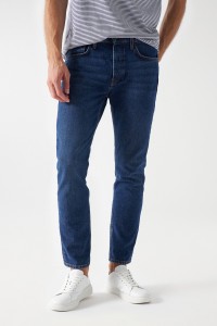 SLIM FIT-JEANS