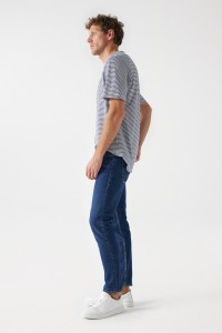 PANTALONES VAQUEROS SLIM FIT