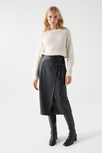 LEATHER EFFECT SKIRT