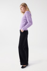 PULL EN MAILLE EN LAINE