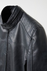 BLOUSON EFFET CUIR