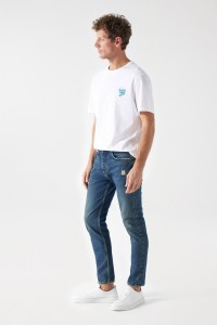 SLIM JEANS WITH RIPS