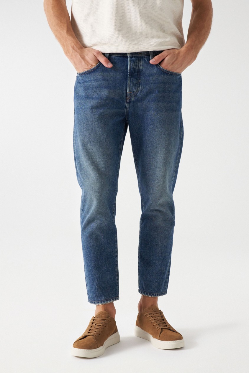 TAPERED VINTAGE-JEANS