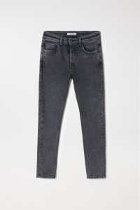 PANTALONES VAQUEROS SKINNY CORTOS