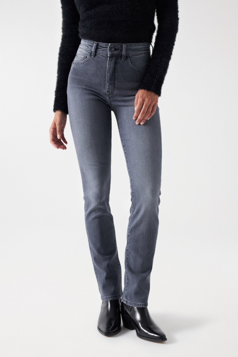 FAITH PUSH IN SLIM JEANS