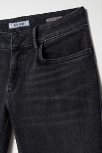 JEANSPUSH UP CROPPED SLIM