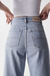 TRUE SUPER HIGH RISE JEANS