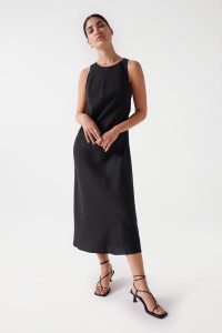 LINEN DRESS WITH BACK OPENING