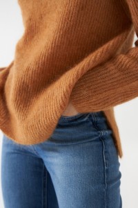 PULL EN LAINE ET MOHAIR