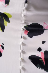 FALDA MIDI SATINADA CON ESTAMPADO