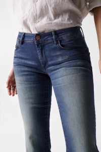 JEANS WONDER PUSH UP FLARE