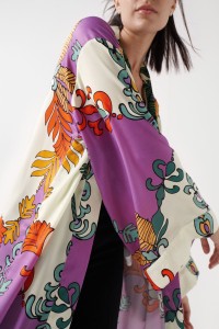 SATIN KIMONO WITH PRINT AND FRINGES