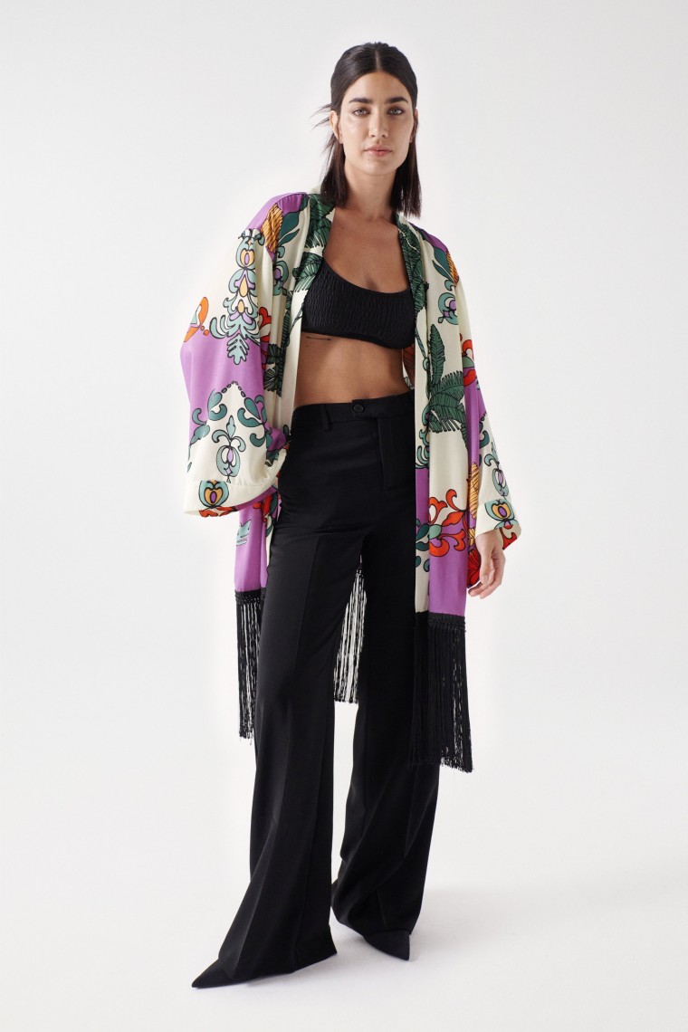 SATIN KIMONO WITH PRINT AND FRINGES