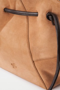 LEATHER TOTE BAG