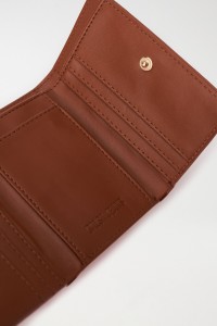 LEATHER EFFECT PURSE