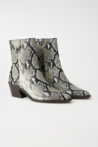 LEATHER ANKLE BOOTS WITH ANIMAL PRINT