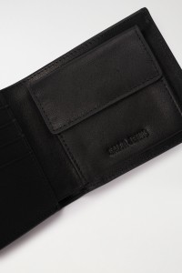 LEATHER WALLET