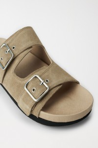 SANDALIAS DE PIEL CON HEBILLAS