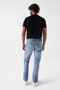 CRAFT SERIES REGULAR JEANS WITH RIPS