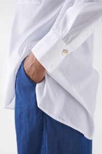 OVERSIZED SHIRT WITH POCKET