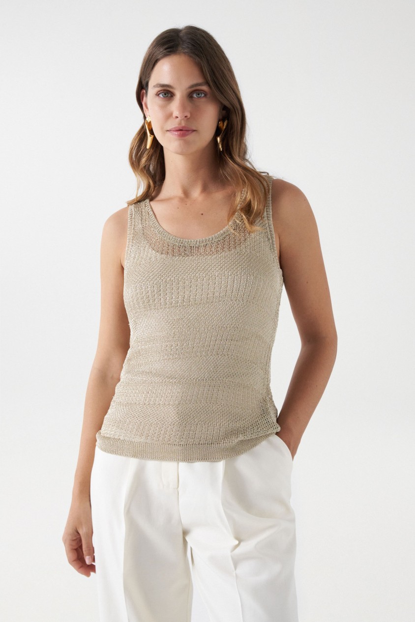 KNIT TOP IN METALLIC YARN