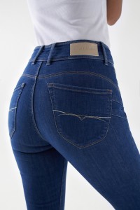 JEAN SECRET PUSH IN SKINNY AVEC BRODERIE