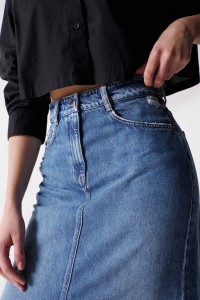 LONG DENIM SKIRT