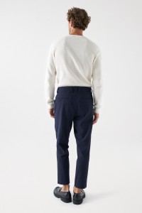 PANTALON CHINO AVEC CORDON DE SERRAGE INTRIEUR