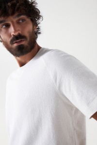 TEXTURED T-SHIRT WITH LOGO