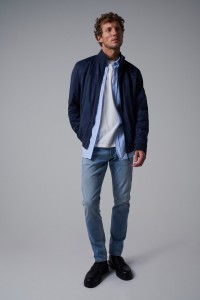 CASACO BOMBER EM SUEDE