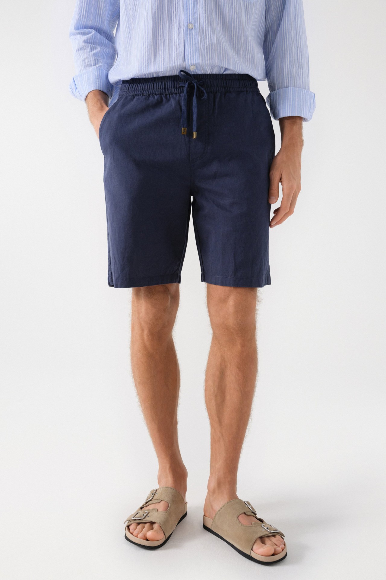 LINEN BLEND SHORTS