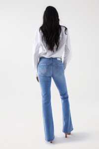 WONDER PUSH UP FLARE JEANS MIT RISSEN